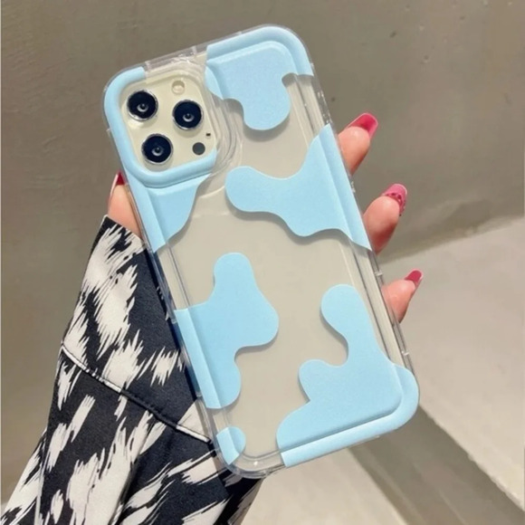 ⚠️Clearance💙iPhone 12/Pro/Pro Max Clear / Blue iPhone Case - Picture 1 of 4